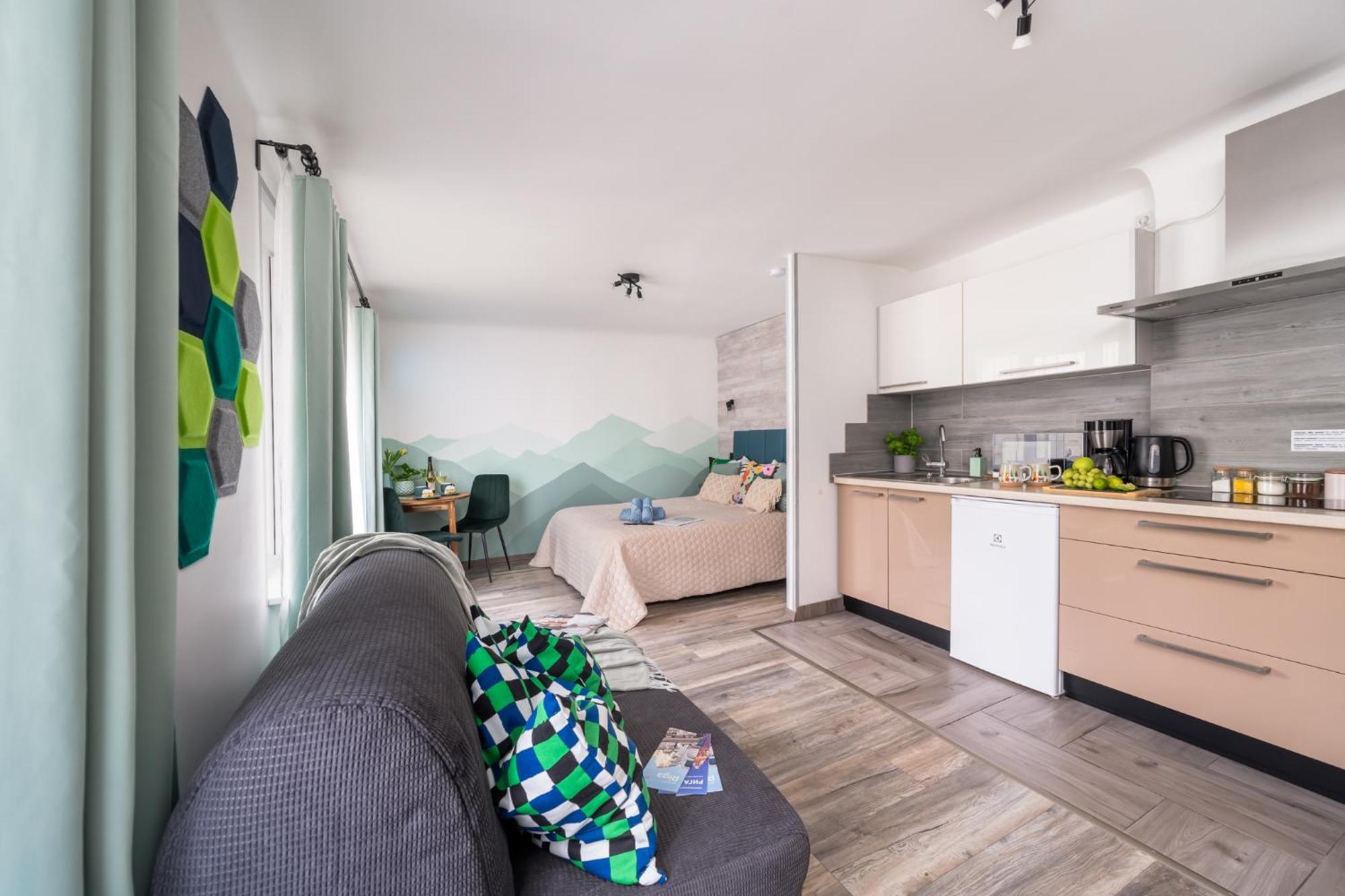 Green Garden & Private Parking Apartments With Playground Riga Exterior photo
