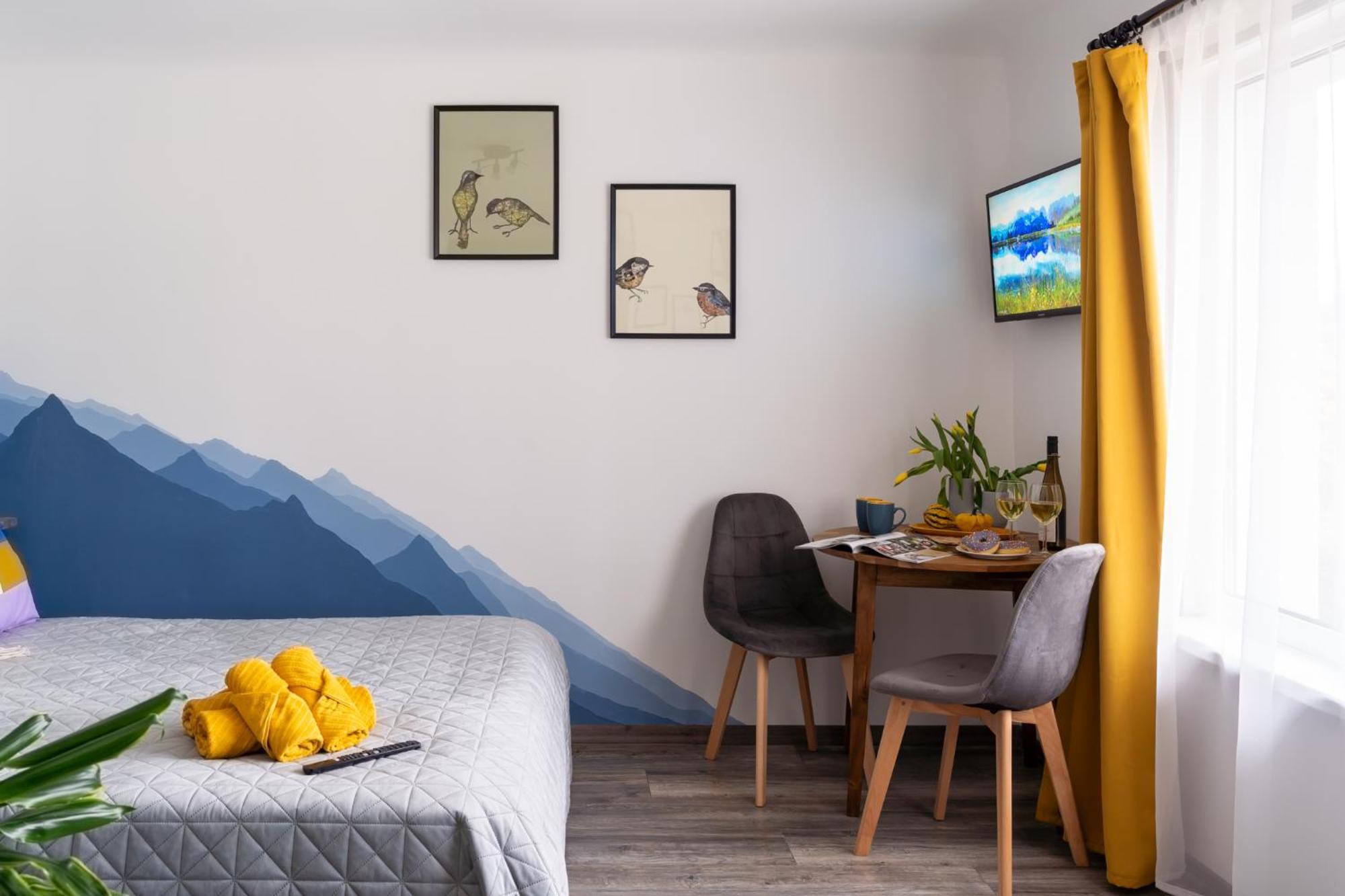 Green Garden & Private Parking Apartments With Playground Riga Exterior photo